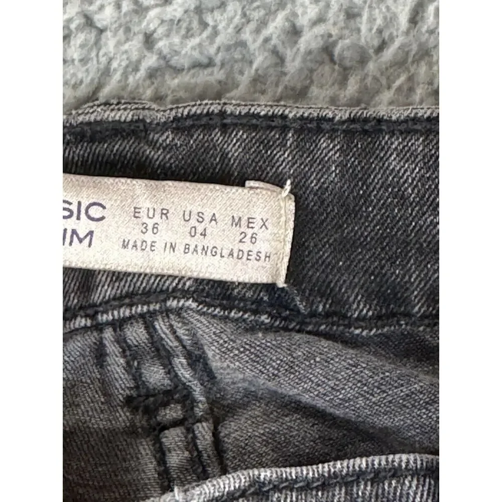Zara Jeans Women‎ 4 Skinny Mid Rise Black Denim Casual Basic Minimalist 24x26